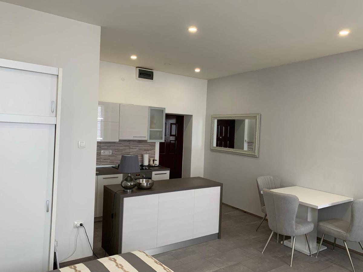 Zara City Apartments エクステリア 写真